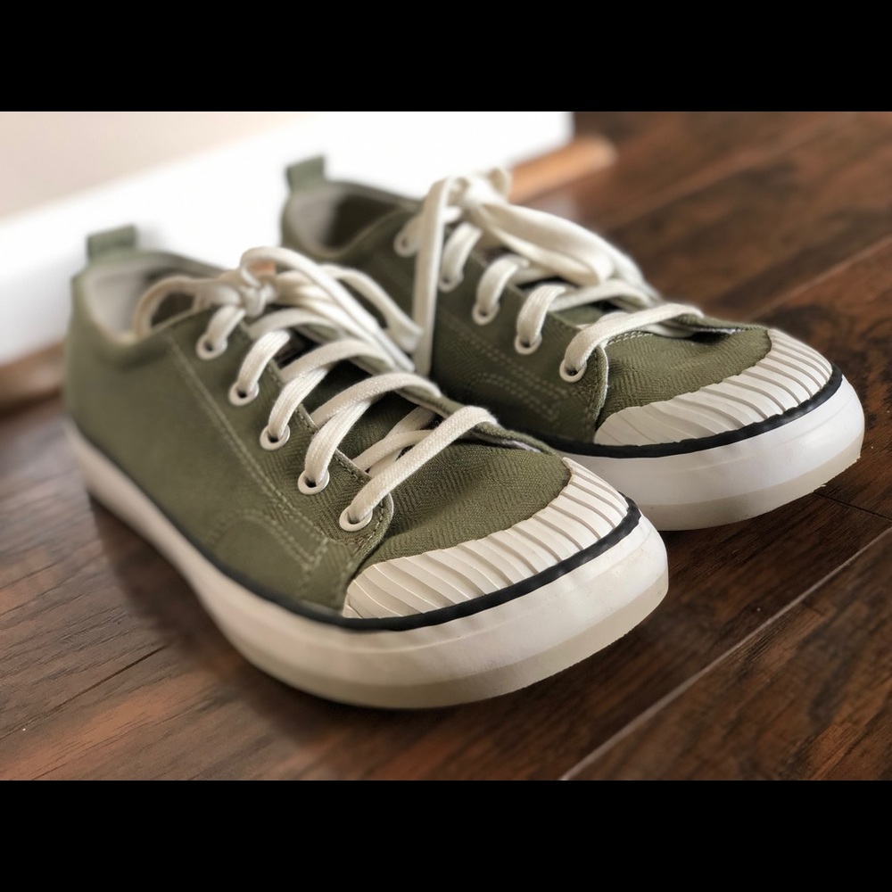 Olive green sneakers by Keen